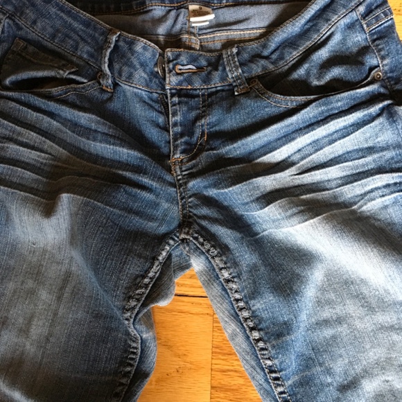 Low Rise Mudd Jeans - Picture 2 of 4